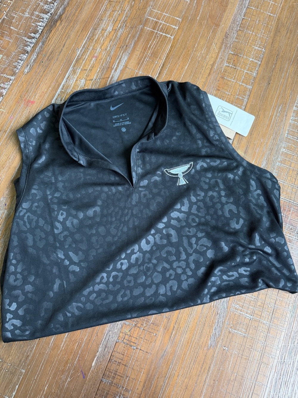 Nike Women’s Black Sleeveless Dri-FIT Tank with Subtle Leopard Print